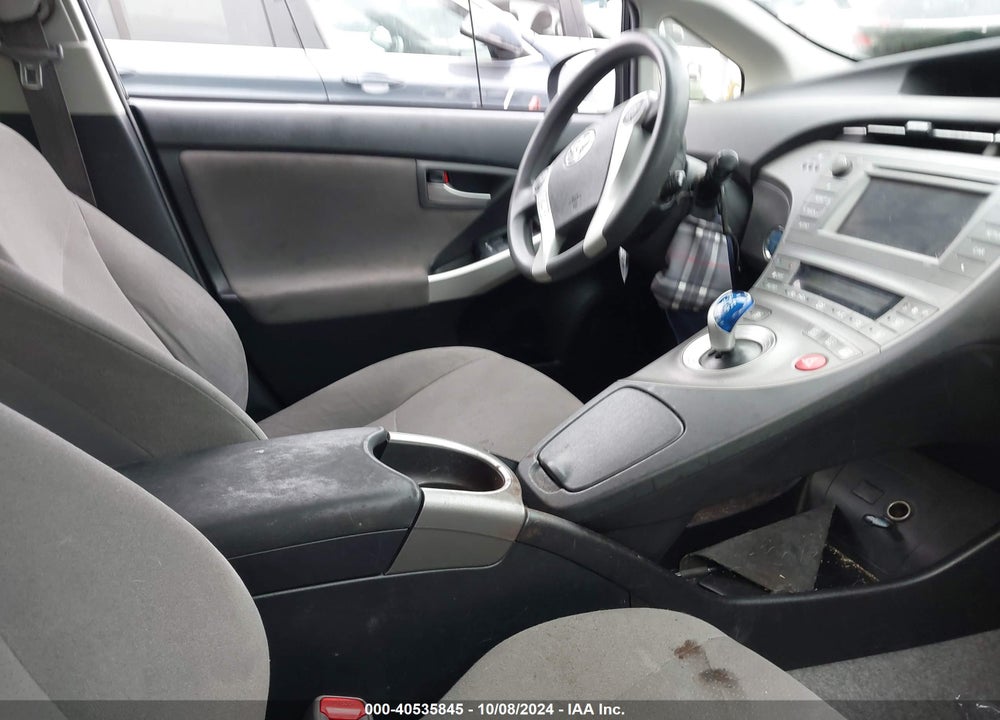 2015 TOYOTA PRIUS TWO VIN: JTDKN3DU5F0459994