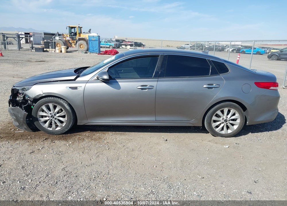 2016 KIA OPTIMA EX VIN: 5XXGU4L32GG121217
