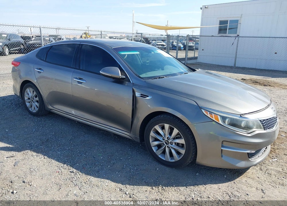2016 KIA OPTIMA EX VIN: 5XXGU4L32GG121217