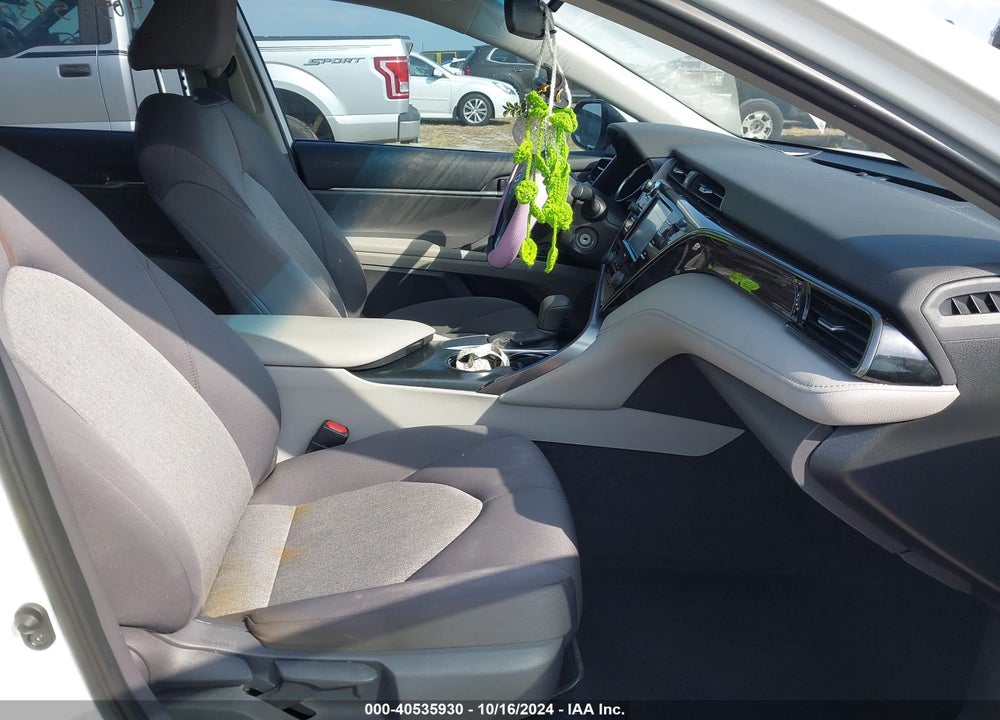 2020 TOYOTA CAMRY LE VIN: 4T1C11AK6LU991732
