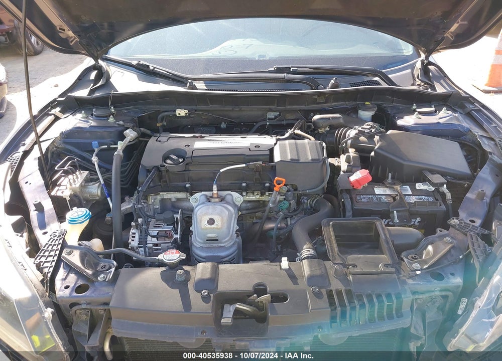 2015 HONDA ACCORD LX VIN: 1HGCR2F38FA229000