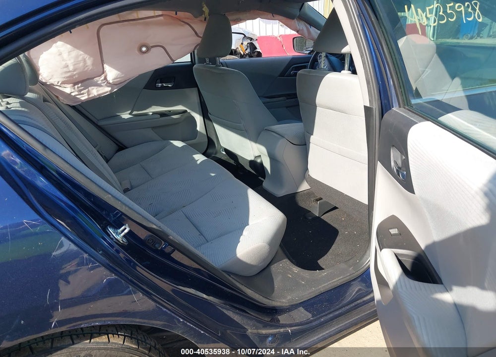 2015 HONDA ACCORD LX VIN: 1HGCR2F38FA229000