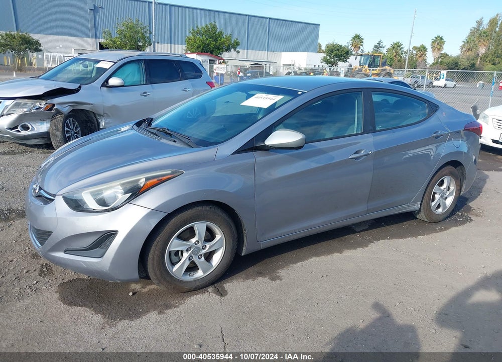 2015 HYUNDAI ELANTRA SE VIN: 5NPDH4AE0FH636795