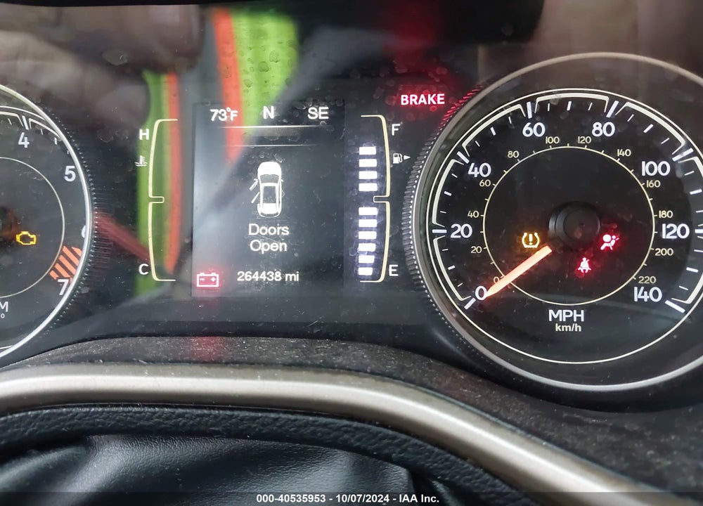 2014 JEEP CHEROKEE LATITUDE VIN: 1C4PJMCB5EW186316