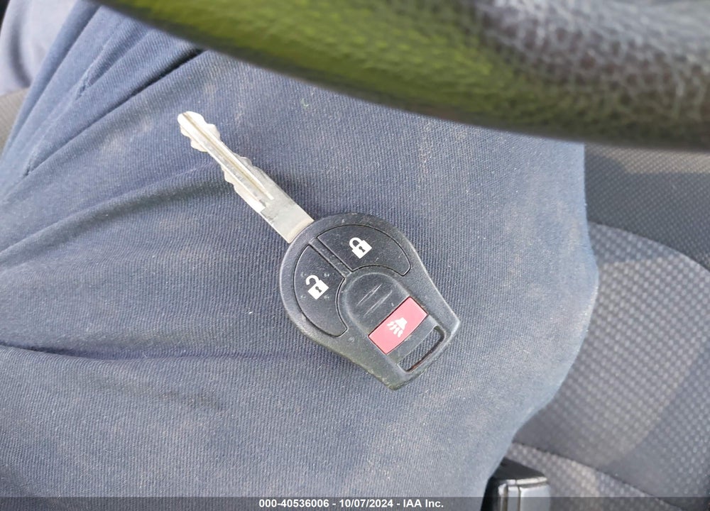 2013 NISSAN ROGUE S VIN: JN8AS5MT3DW010903