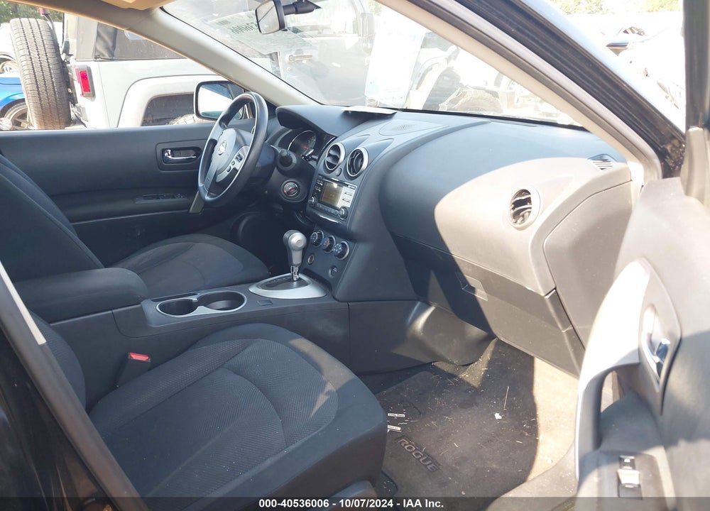 2013 NISSAN ROGUE S VIN: JN8AS5MT3DW010903