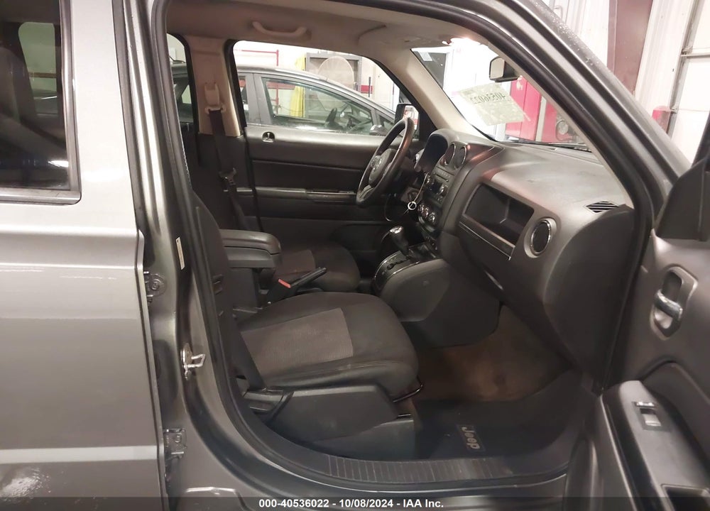 2014 JEEP PATRIOT LATITUDE VIN: 1C4NJRFB0ED500773