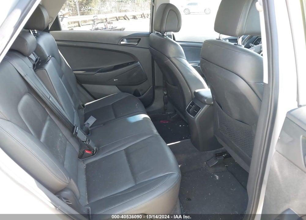2017 HYUNDAI TUCSON LIMITED VIN: KM8J33A2XHU344335