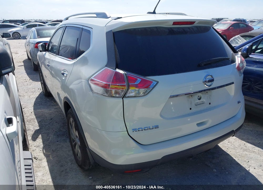 2015 NISSAN ROGUE SL VIN: 5N1AT2MT3FC852678