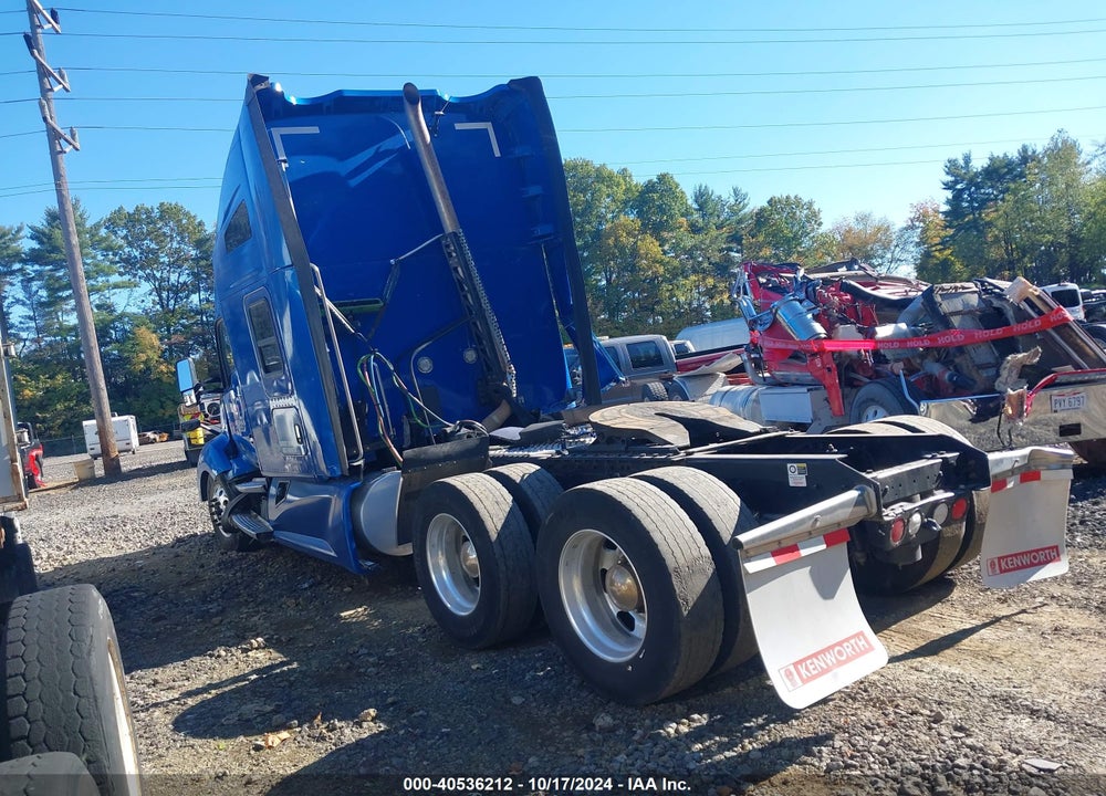 2022 KENWORTH T680 VIN: 1XKYD49X8NJ101789
