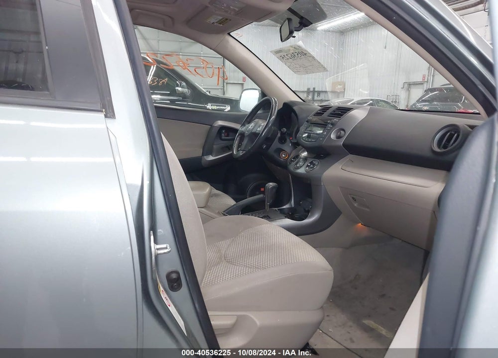 2008 TOYOTA RAV4 LIMITED V6 VIN: JTMZK31V385023106