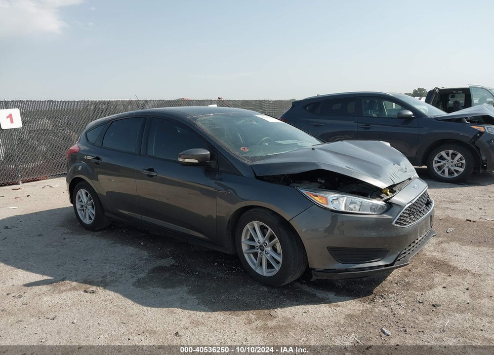 2017 FORD FOCUS SE VIN: 1FADP3K22HL324533