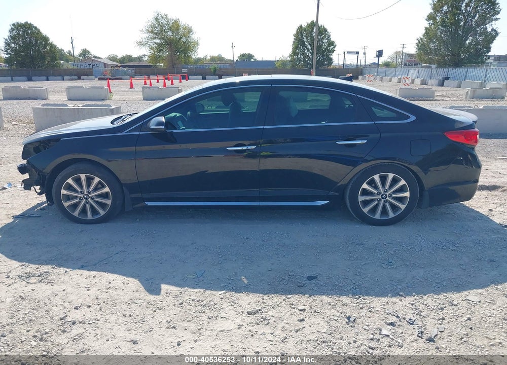 2017 HYUNDAI SONATA VIN: 5NPE34AF6HH584040