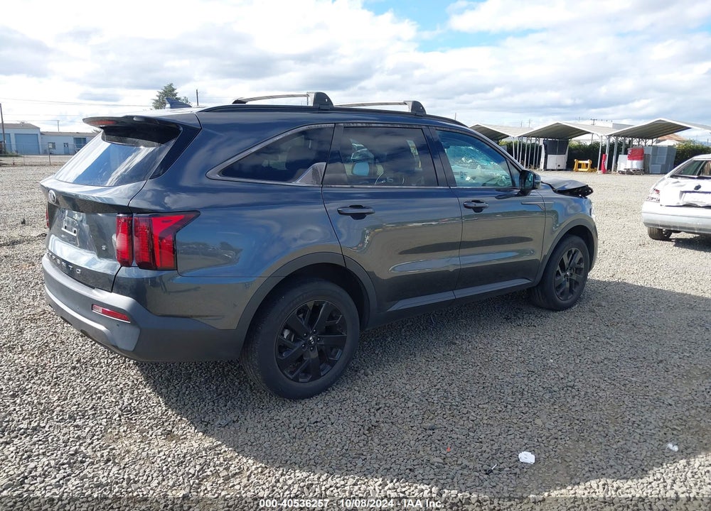 2021 KIA SORENTO S VIN: 5XYRLDLC8MG021299