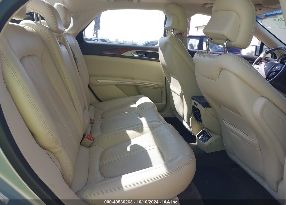 2014 LINCOLN MKZ HYBRID VIN: 3LN6L2LU1ER808971