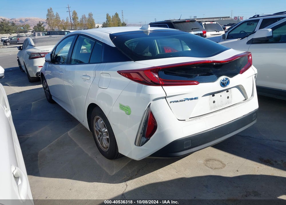 2022 TOYOTA PRIUS PRIME LE VIN: JTDKAMFP9N3208644