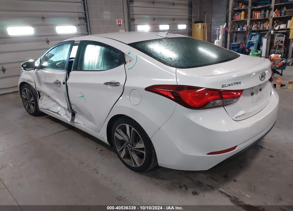 2015 HYUNDAI ELANTRA LIMITED VIN: 5NPDH4AE2FH558858