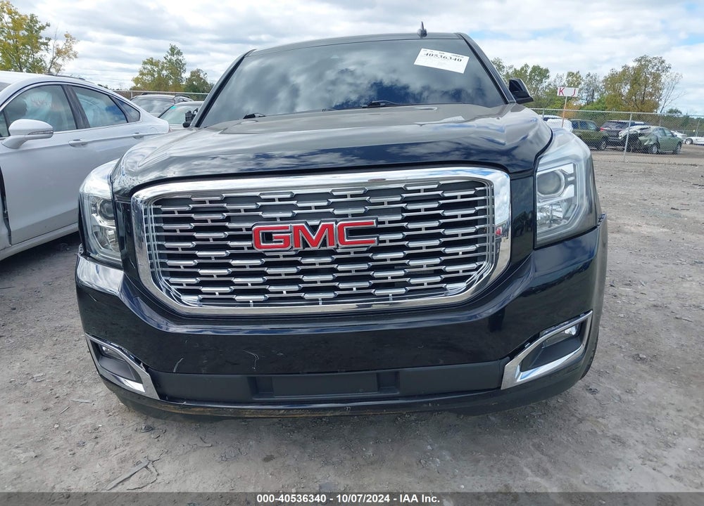2020 GMC YUKON XL 4WD DENALI VIN: 1GKS2HKJ1LR180536