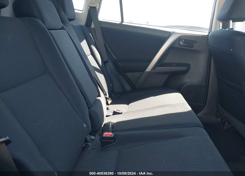 2018 TOYOTA RAV4 LE VIN: 2T3ZFREV0JW408414