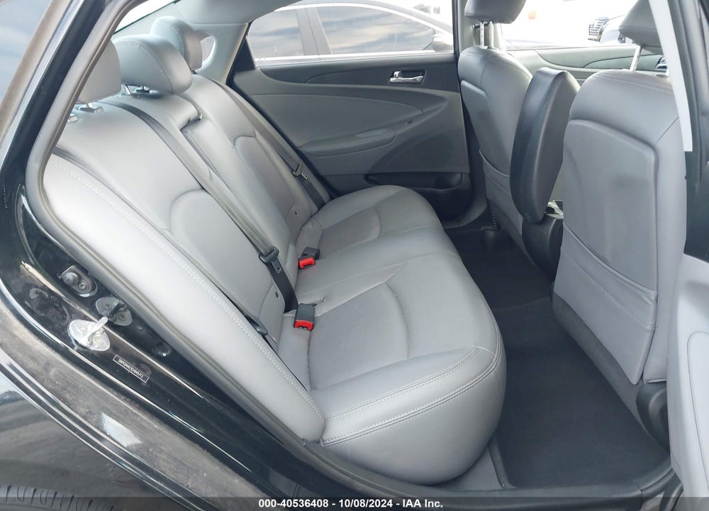 2014 HYUNDAI SONATA GLS VIN: 5NPEB4AC1EH945713