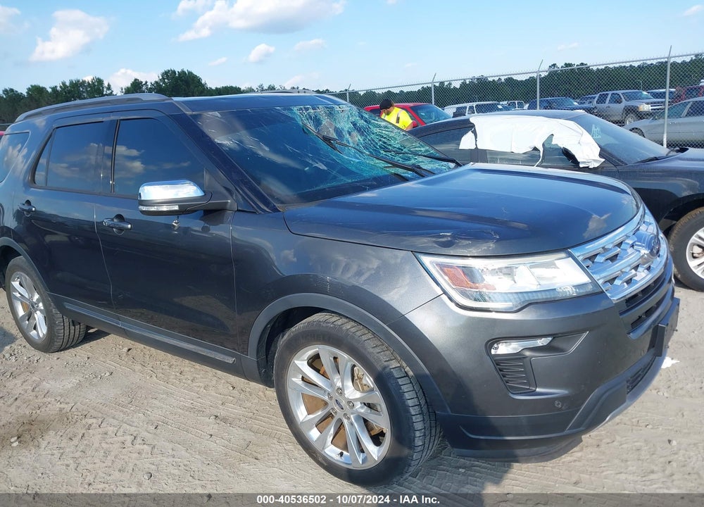 2018 FORD EXPLORER XLT VIN: 1FM5K7D80JGC39402