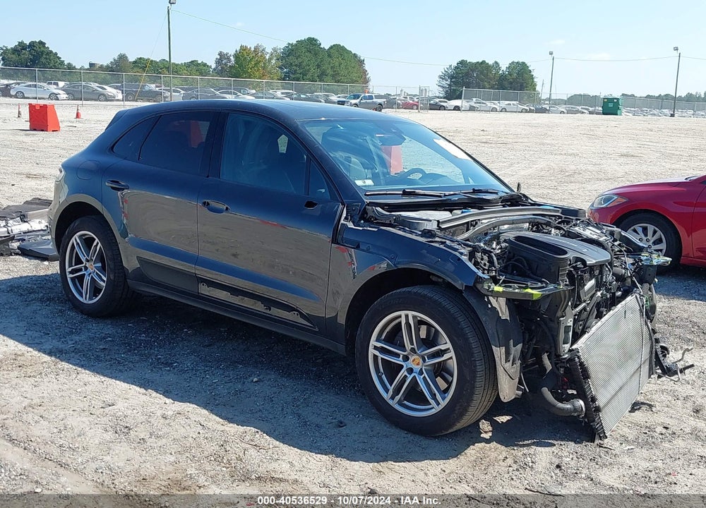 2019 PORSCHE MACAN VIN: WP1AA2A56KLB02040
