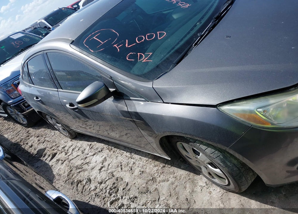 2014 FORD FOCUS SE VIN: 1FADP3F29EL191646