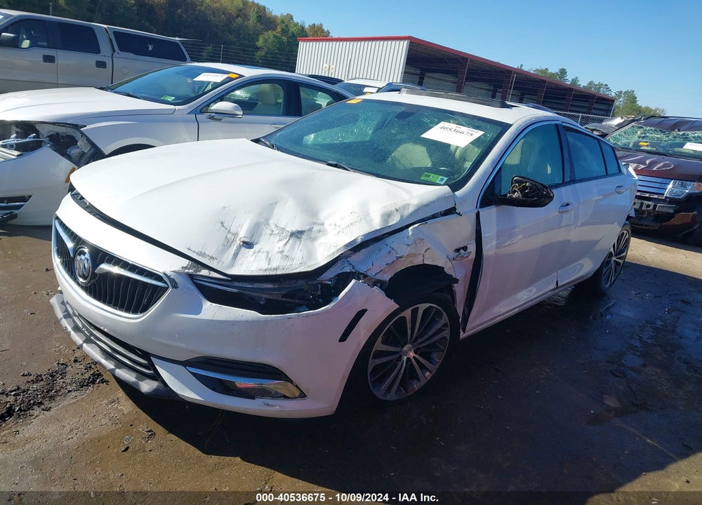 2018 BUICK REGAL SPORTBACK ESSENCE VIN: W04GR6SX5J1100778