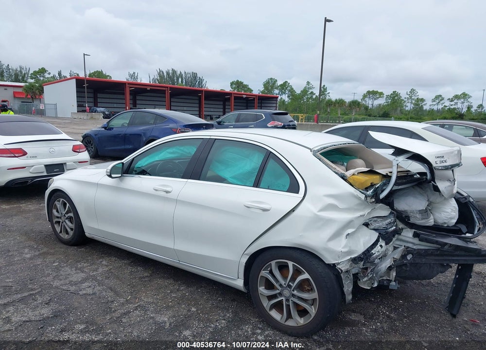 2015 MERCEDES-BENZ C 300 LUXURY/SPORT VIN: 55SWF4JBXFU086393