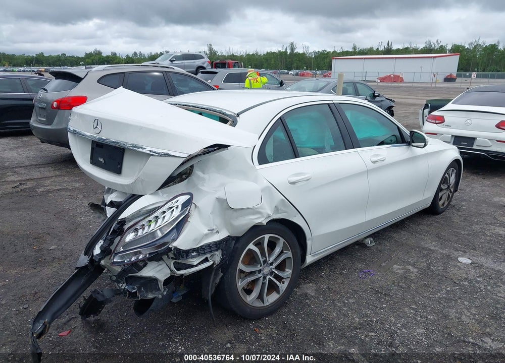 2015 MERCEDES-BENZ C 300 LUXURY/SPORT VIN: 55SWF4JBXFU086393