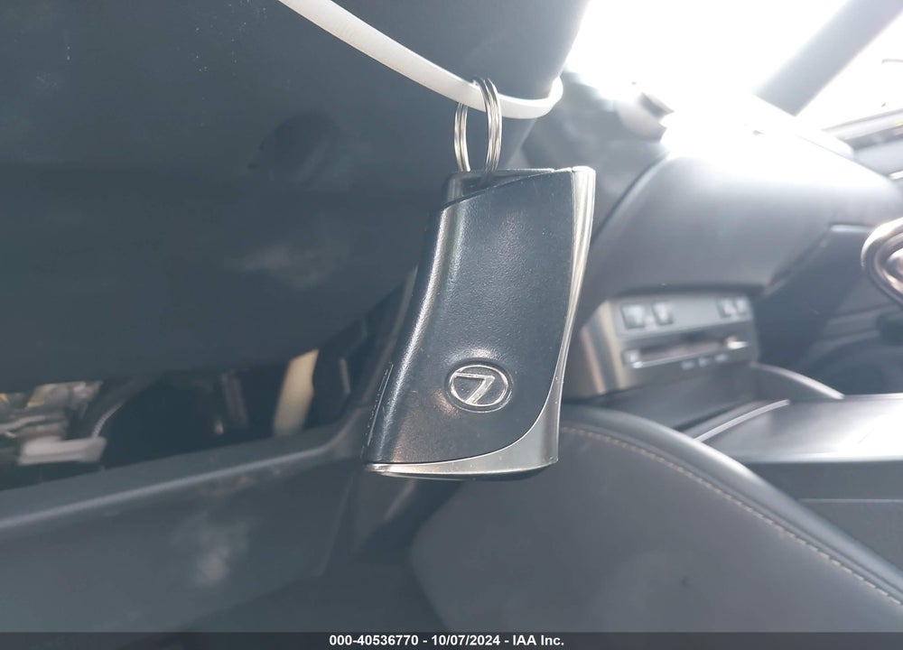 2021 LEXUS ES 350 VIN: 58ADZ1B16MU096481
