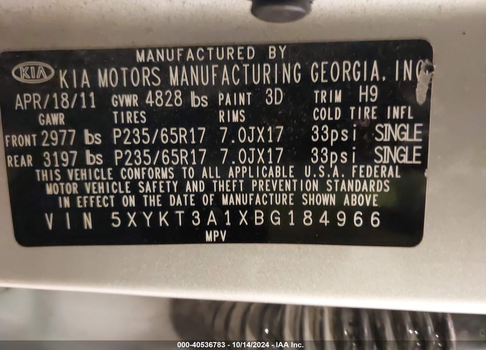 2011 KIA SORENTO LX VIN: 5XYKT3A1XBG184966