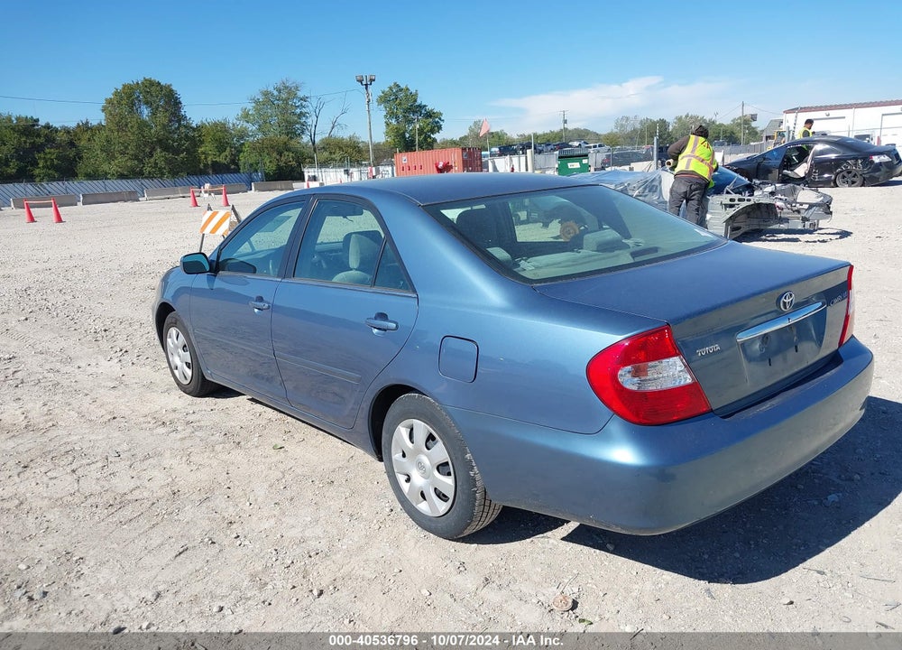 2003 TOYOTA CAMRY LE VIN: 4T1BE30K63U770211