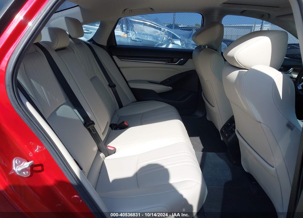 2022 HONDA ACCORD VIN: 1HGCV3F90NA002811