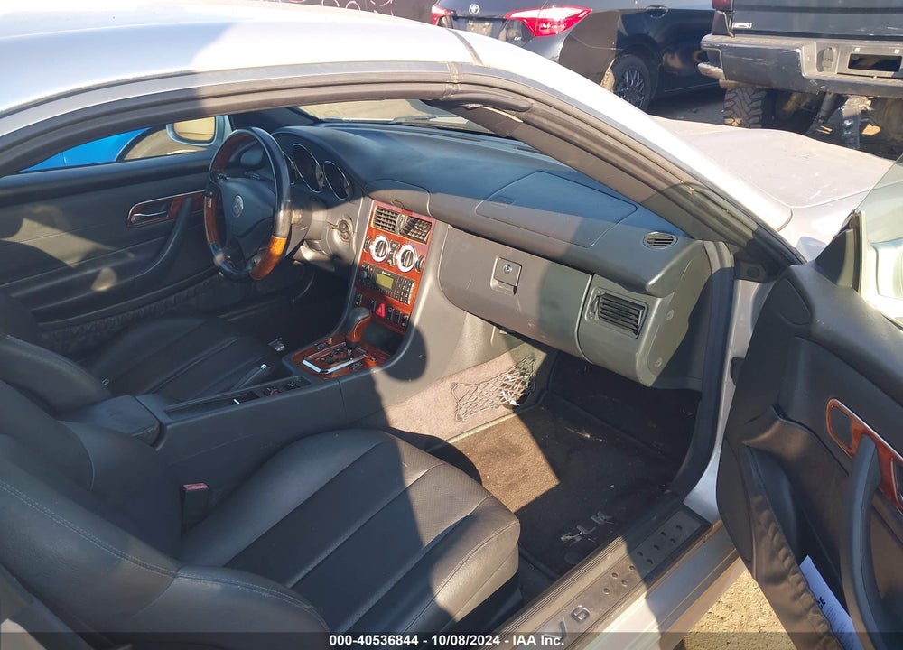 2003 MERCEDES-BENZ SLK 320 VIN: WDBKK65F53F282994