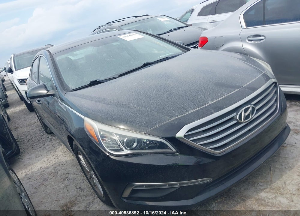 2015 HYUNDAI SONATA SE VIN: 5NPE24AF6FH011591