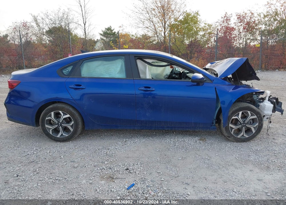 2021 KIA FORTE LXS VIN: 3KPF24AD2ME361031