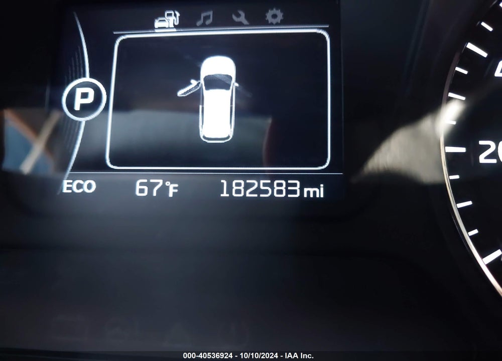 2016 KIA SORENTO 3.3L LX VIN: 5XYPGDA57GG046313