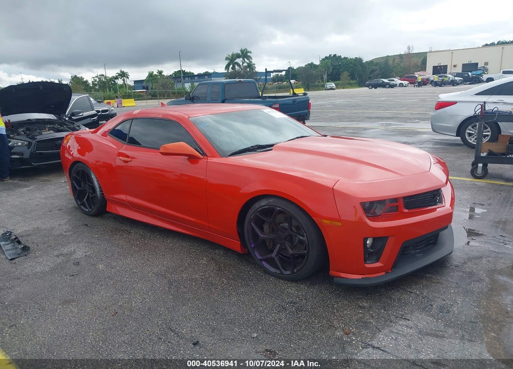 2013 CHEVROLET CAMARO 2SS VIN: 2G1FK1EJ6D9243103