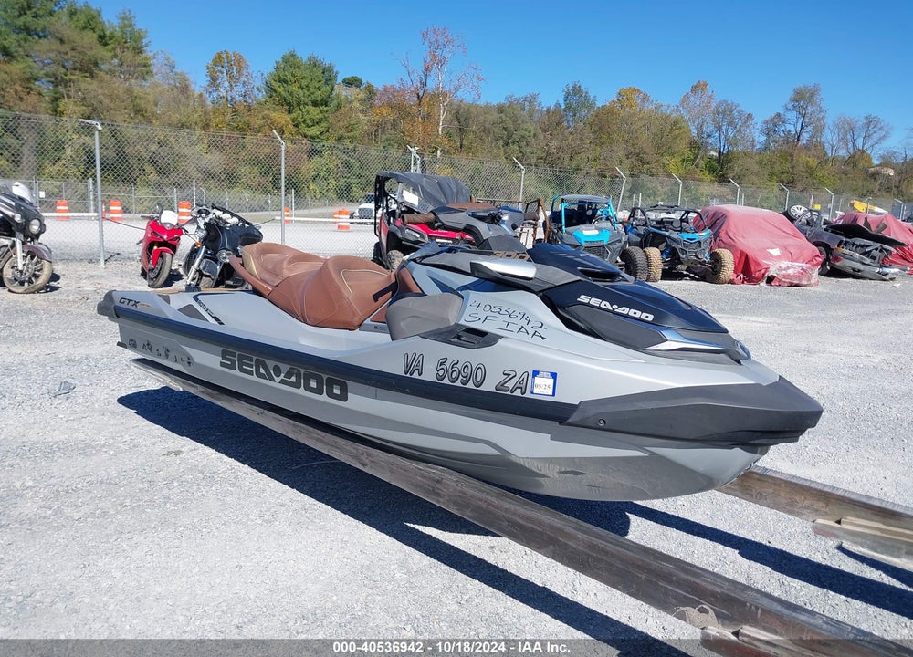2019 SEADOO GTX LIMITED VIN: YDV96529F919