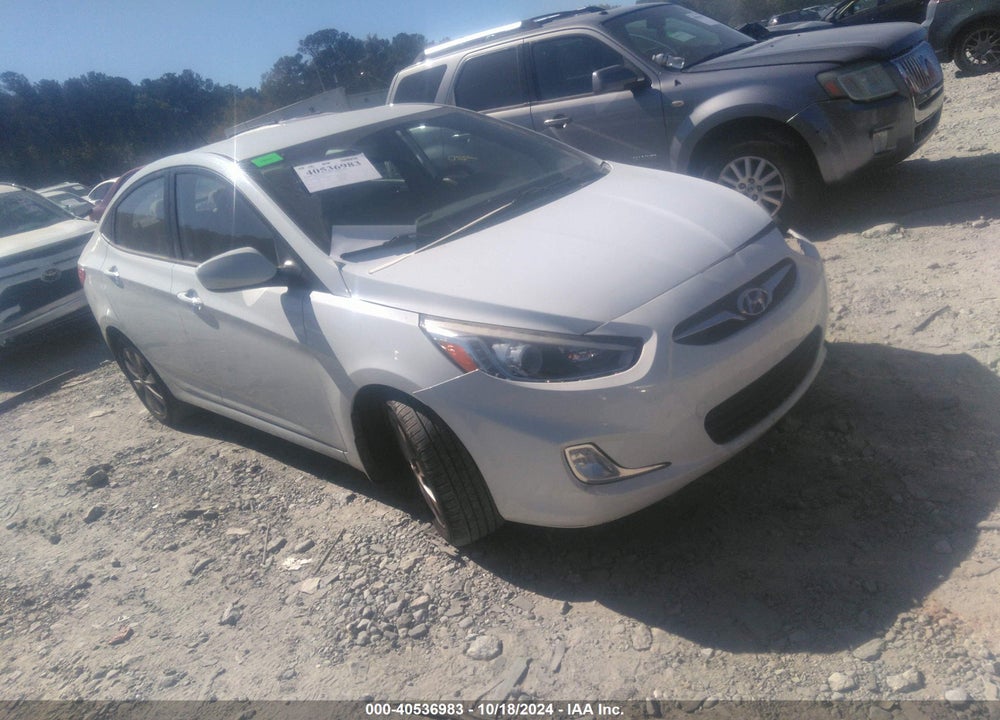 2014 HYUNDAI ACCENT GLS VIN: KMHCU4AE3EU769560