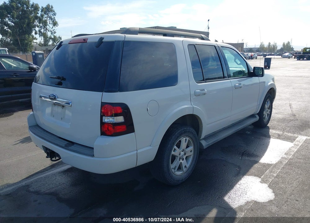 2008 FORD EXPLORER XLT VIN: 1FMEU63E98UA24401