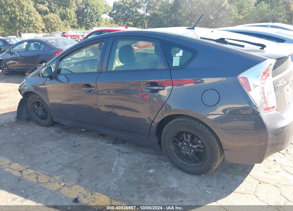 2013 TOYOTA PRIUS THREE VIN: JTDKN3DU0D1647717
