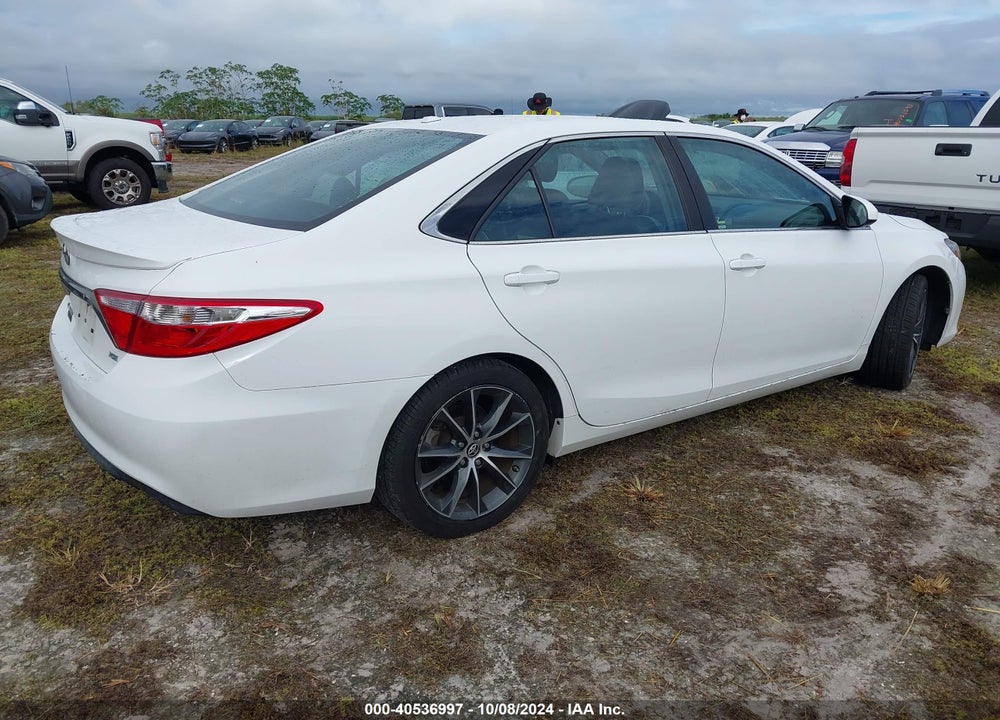 2015 TOYOTA CAMRY XSE VIN: 4T1BF1FK6FU991272