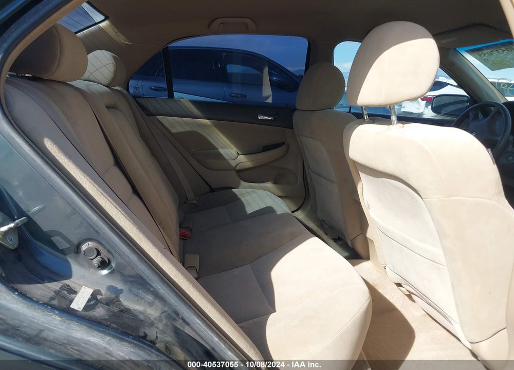 2005 HONDA ACCORD 2.4 LX VIN: 1HGCM56425A022741