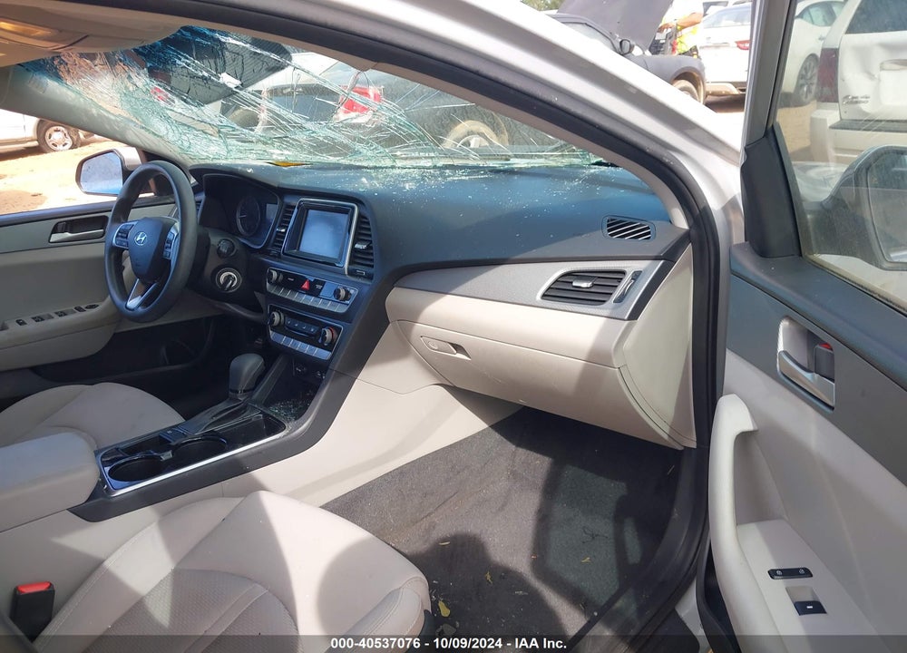 2018 HYUNDAI SONATA SE VIN: 5NPE24AF5JH708937