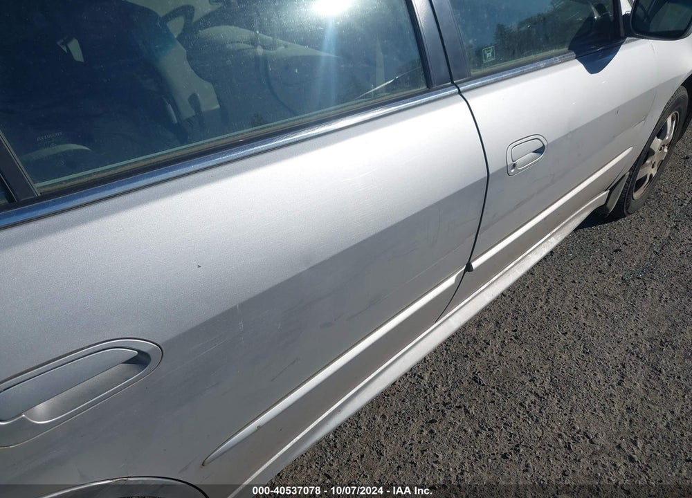 2002 HONDA ACCORD 2.3 EX VIN: JHMCG56662C033408