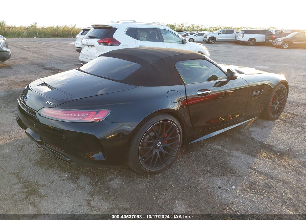 2019 MERCEDES-BENZ AMG GT C VIN: WDDYK8AA2KA023768