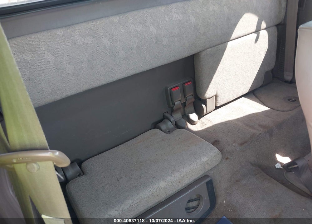 2000 TOYOTA TACOMA VIN: 5TEVL52N0YZ695711