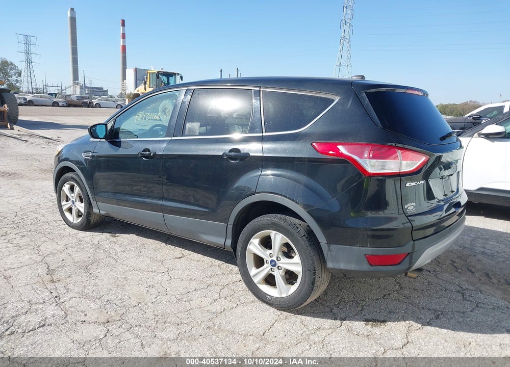 2015 FORD ESCAPE SE VIN: 1FMCU9GX7FUA72304